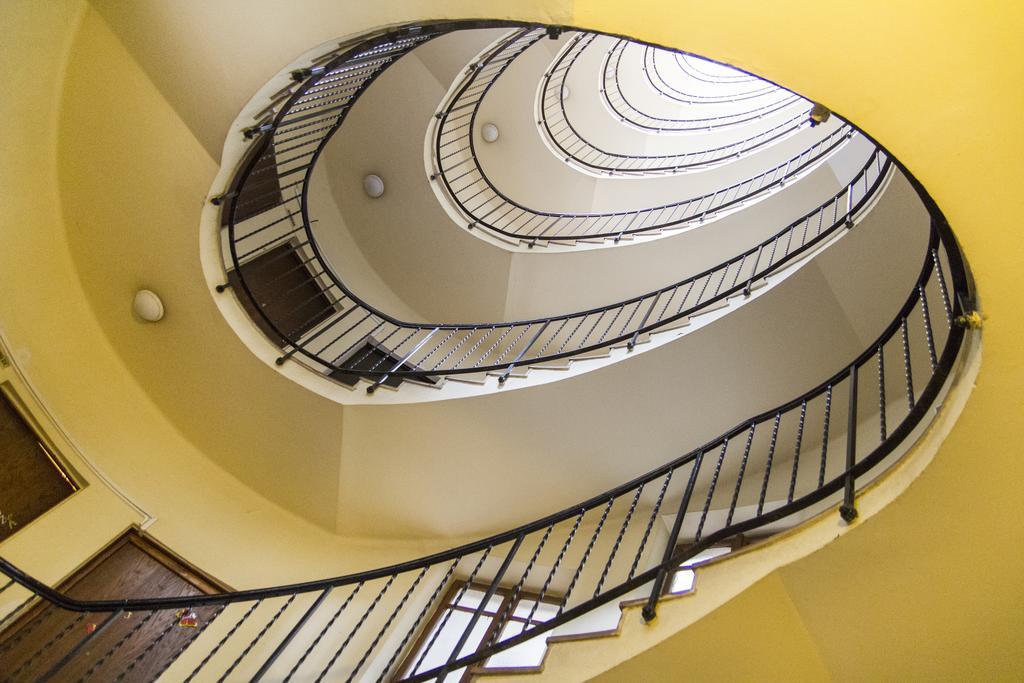 Central Danube Apartment Budapeste Exterior foto