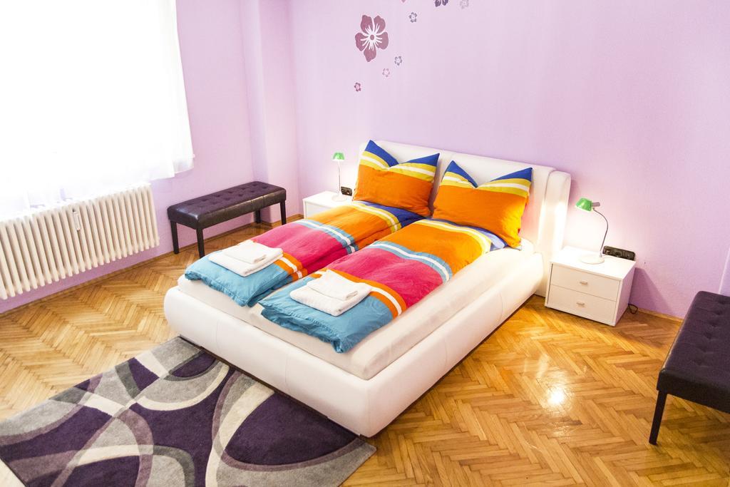 Central Danube Apartment Budapeste Exterior foto
