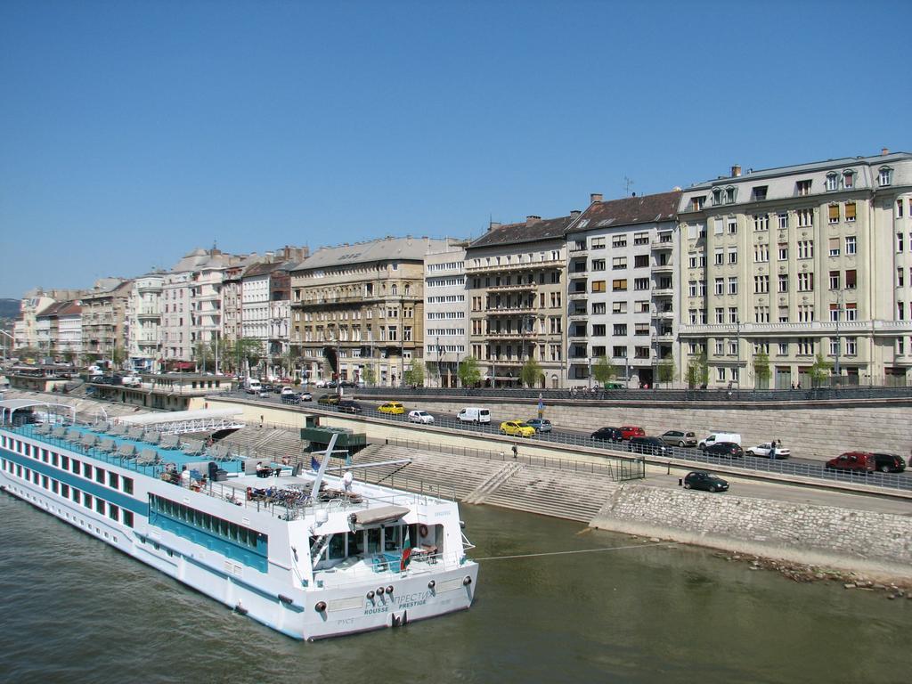Central Danube Apartment Budapeste Quarto foto