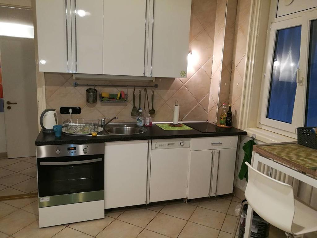 Central Danube Apartment Budapeste Exterior foto